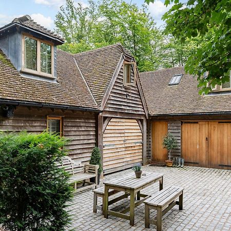 Hertford Barn Conversion Екстериор снимка