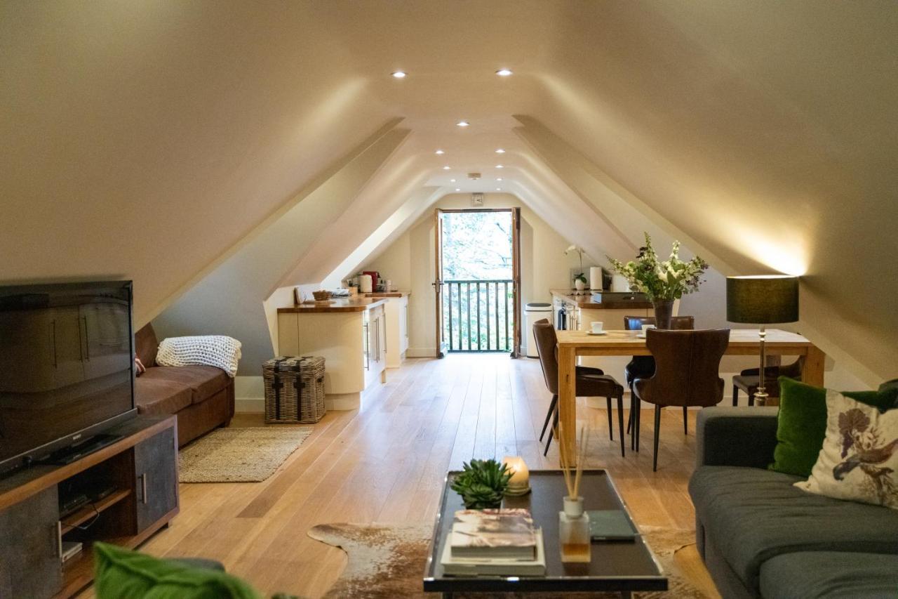 Hertford Barn Conversion Екстериор снимка