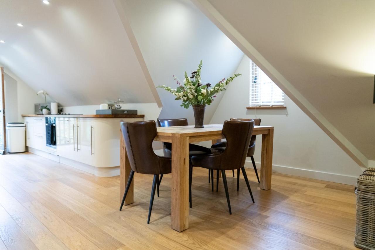 Hertford Barn Conversion Екстериор снимка