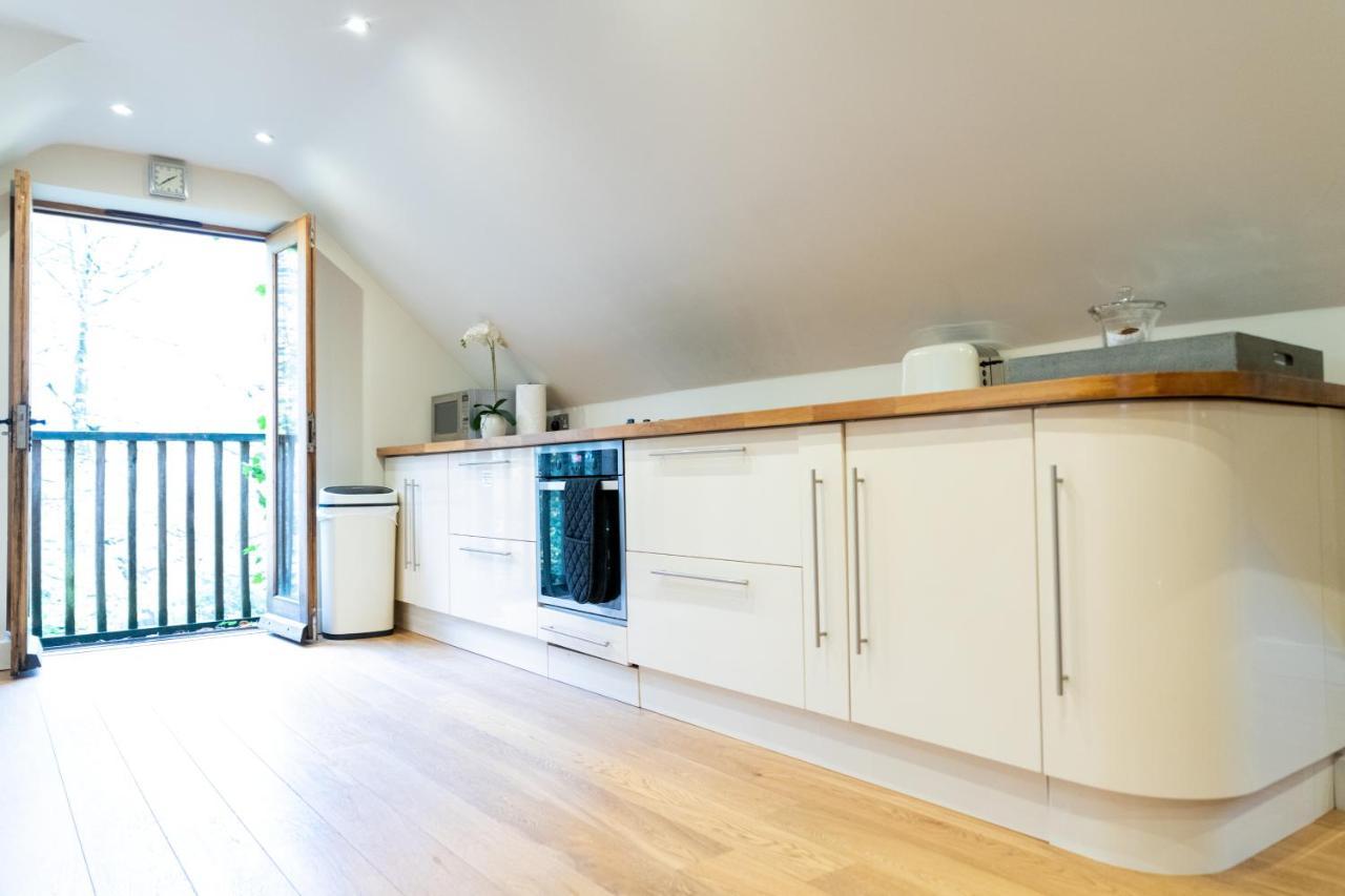 Hertford Barn Conversion Екстериор снимка