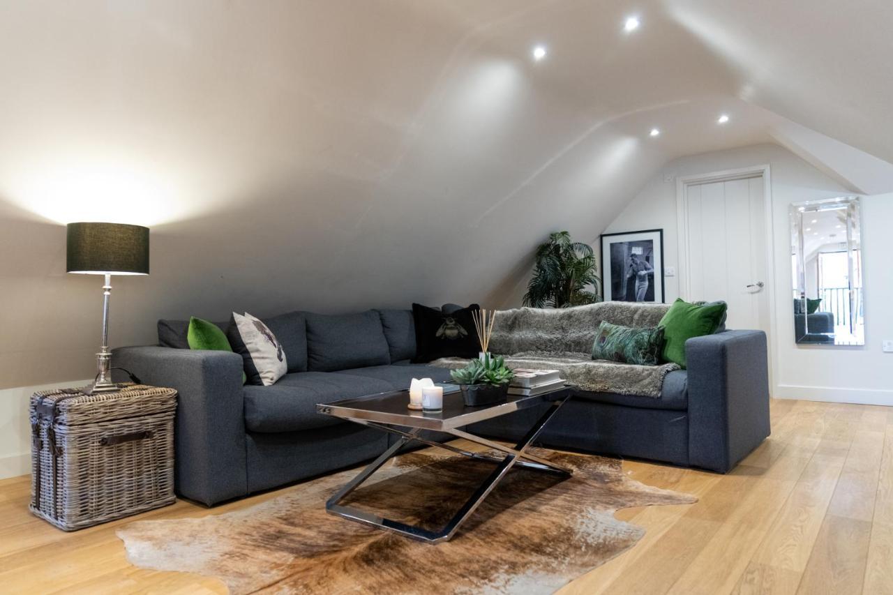 Hertford Barn Conversion Екстериор снимка